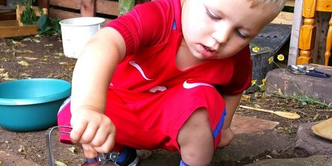 testing-out-the-new-mud-kitchen